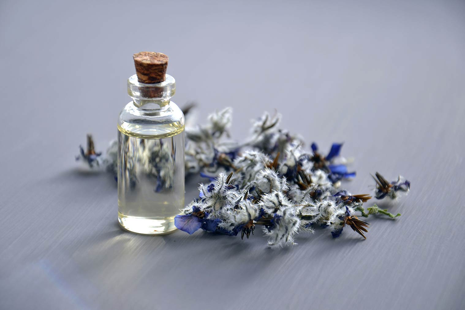 Flores y aceite natural, fotografía de Madreselva
